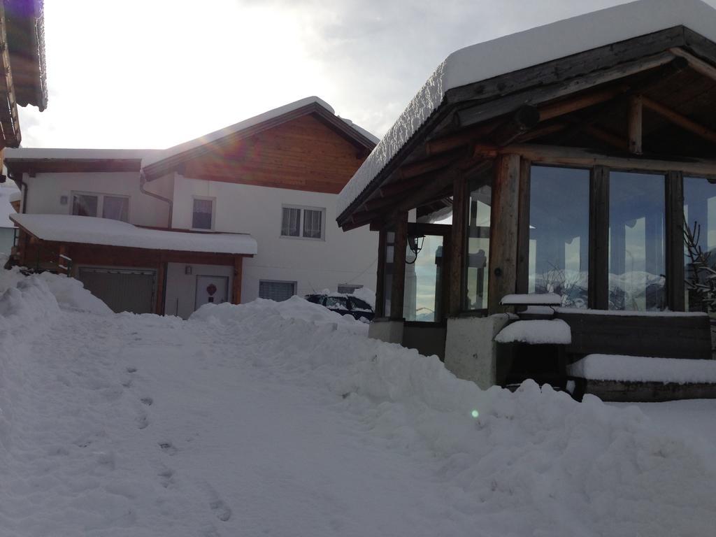 Panoramahof Holly Hotel Obervellach Bilik gambar