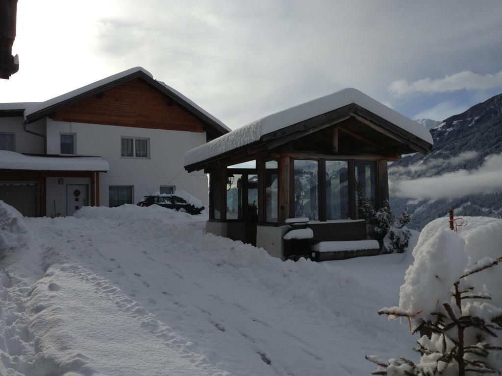 Panoramahof Holly Hotel Obervellach Bilik gambar